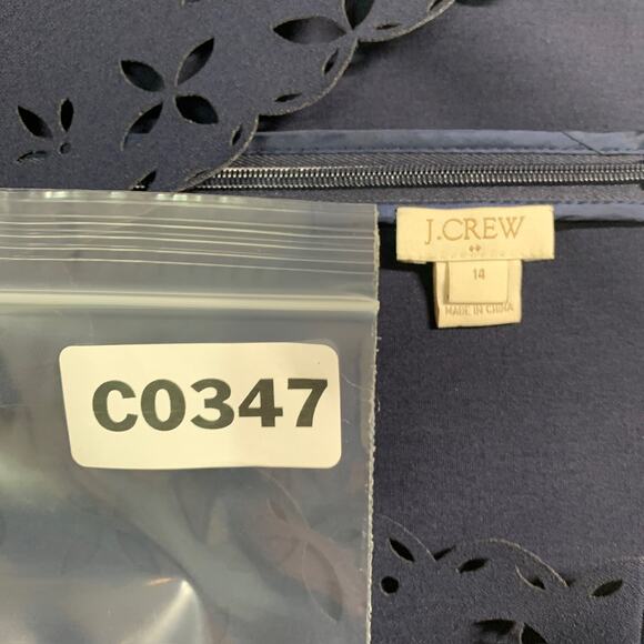 J Crew 14 Womens Navy Laser Cut Floral Dress Mini Sleeveless Classic Shift - Picture 3 of 9